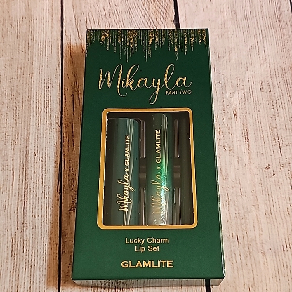 BNIB Glamlite x Mikayla Bundle - Picture 2 of 14